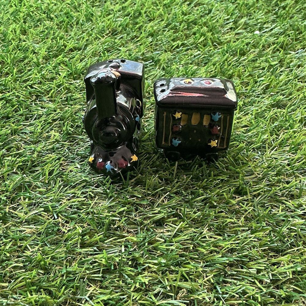 Vintage Japan Ceramic Train Salt Pepper Shakers Locomotive Caboose Floral
